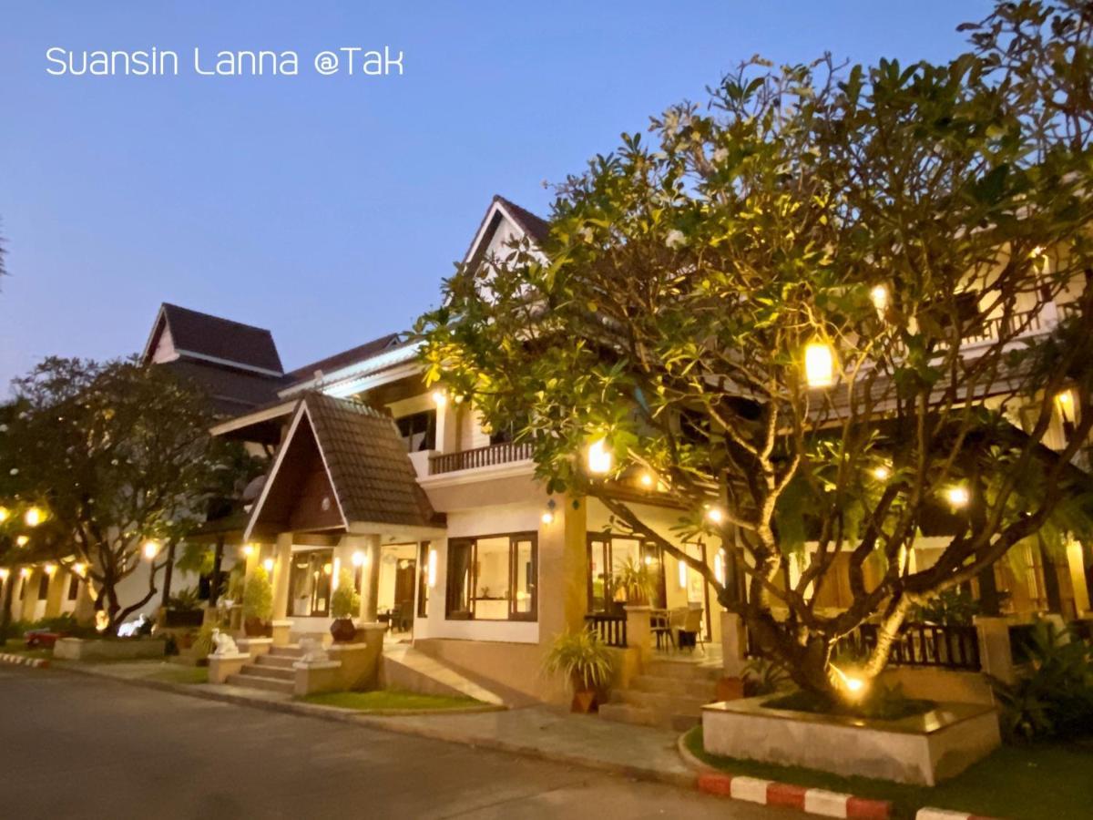 Suansin Lanna Hotel 탁 외부 사진